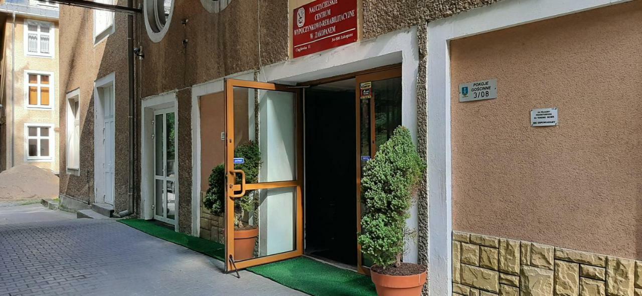 Nauczycielskie Centrum ザコパネ エクステリア 写真